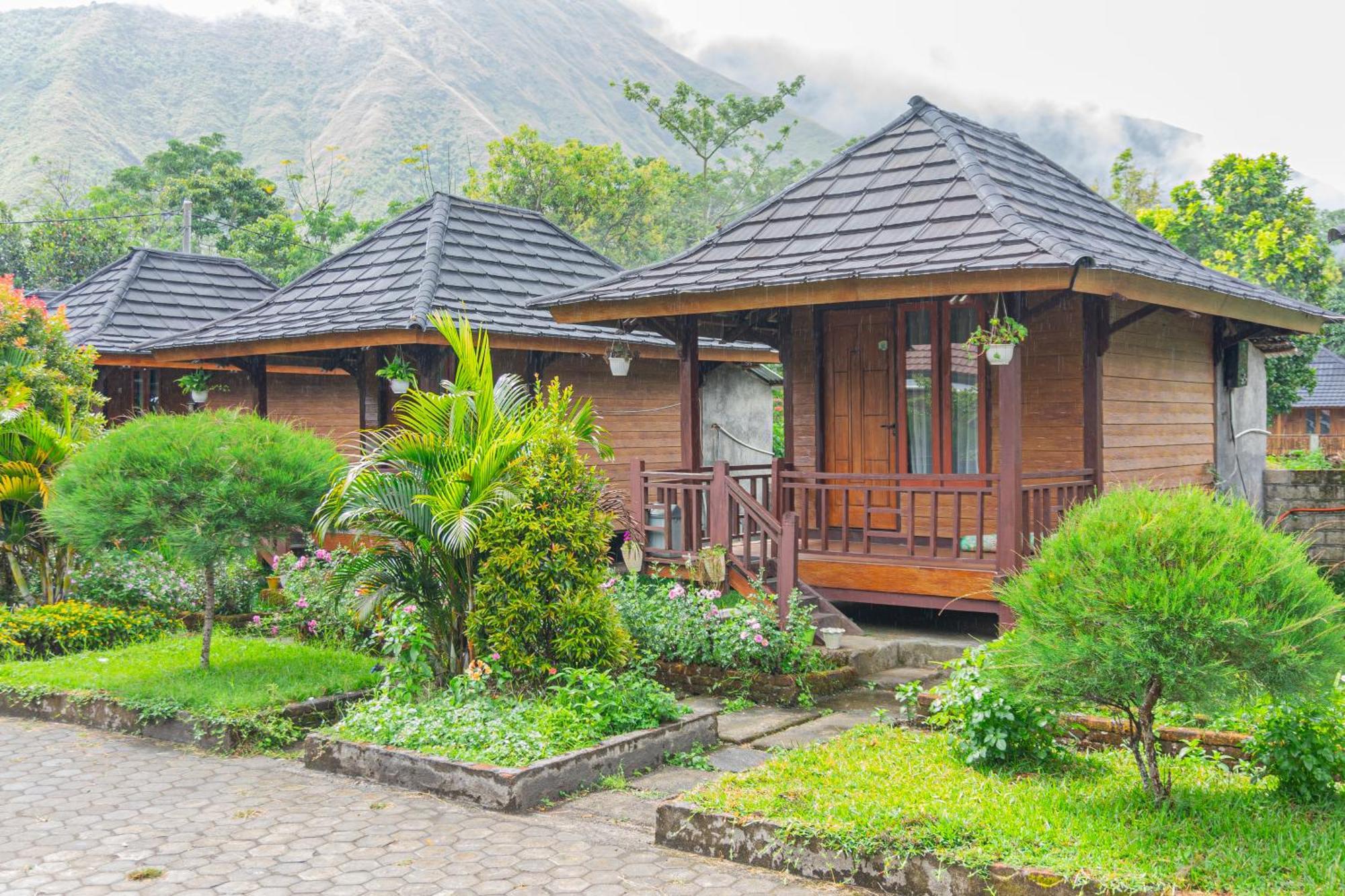 Puncak Rinjani Lodge Sembalunlawang Luaran gambar
